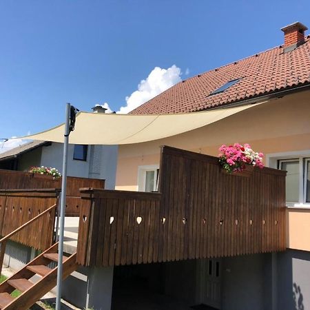 Apartma Kreda Mojstrana Exterior foto